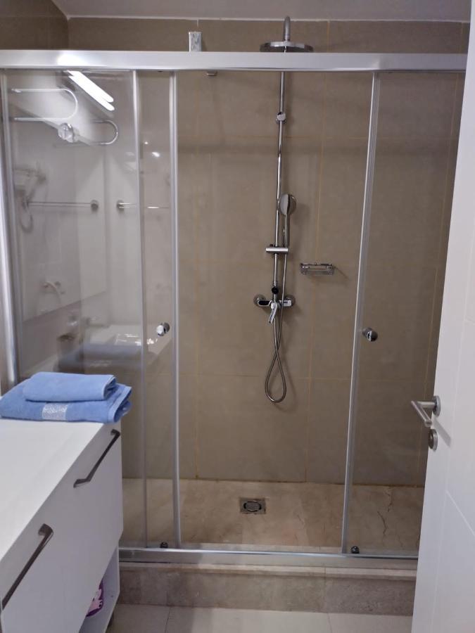 Douăzeci şi Trei August Blaxy Resort Stefi Cu Acces La Piscine Gratuit المظهر الخارجي الصورة