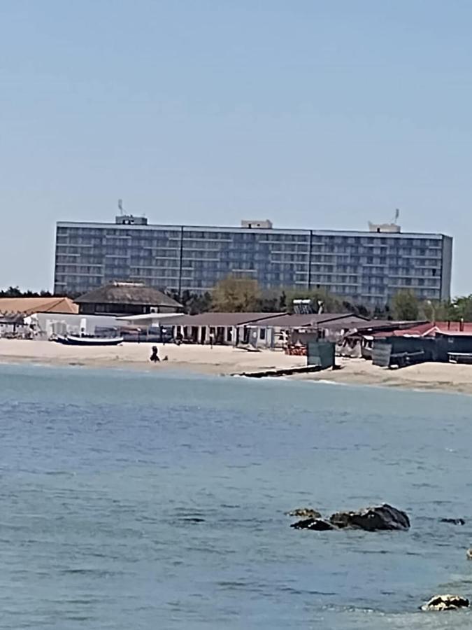 Douăzeci şi Trei August Blaxy Resort Stefi Cu Acces La Piscine Gratuit المظهر الخارجي الصورة