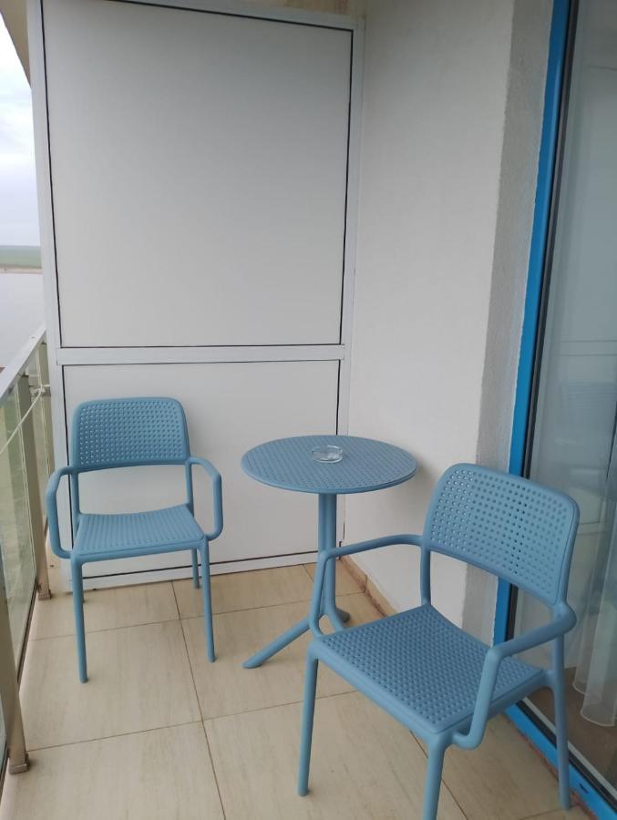Douăzeci şi Trei August Blaxy Resort Stefi Cu Acces La Piscine Gratuit المظهر الخارجي الصورة
